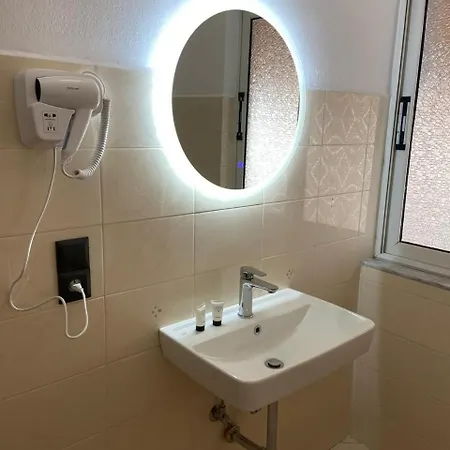 Hotel Lili Sarandë